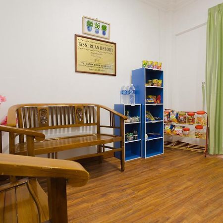Oyo 90043 Jasni Rijan Resort Ranau Εξωτερικό φωτογραφία